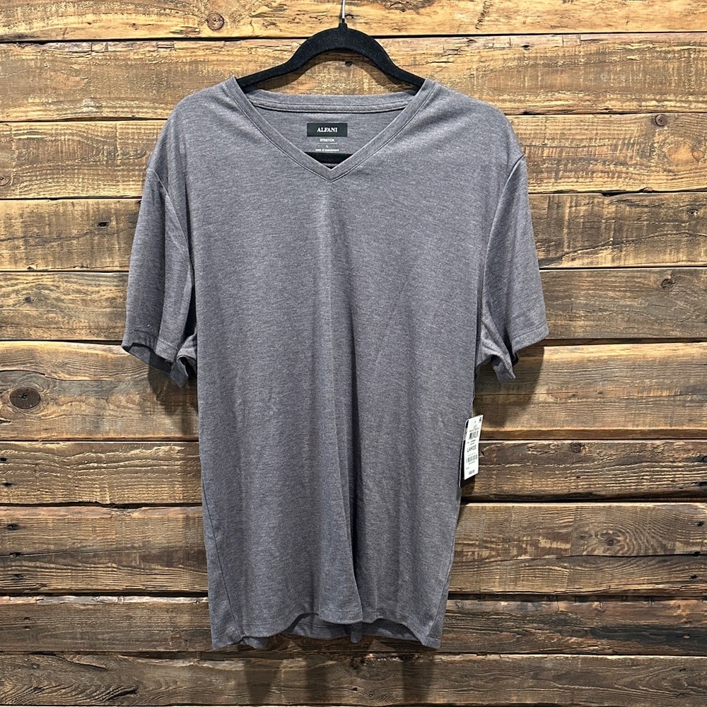 Alfani Men's Gray V-Neck Tee size L